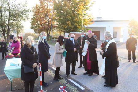 POKOPALIŠČE TRATE – ŠKOFLJICA KRASIJO NOVE PARKIRNE POVRŠINE 05